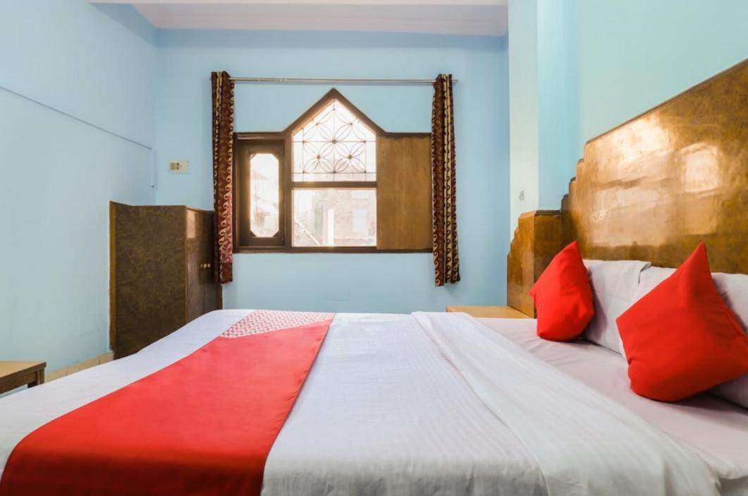 Hotel Raj Hans Dx Yeni Delhi Dış mekan fotoğraf