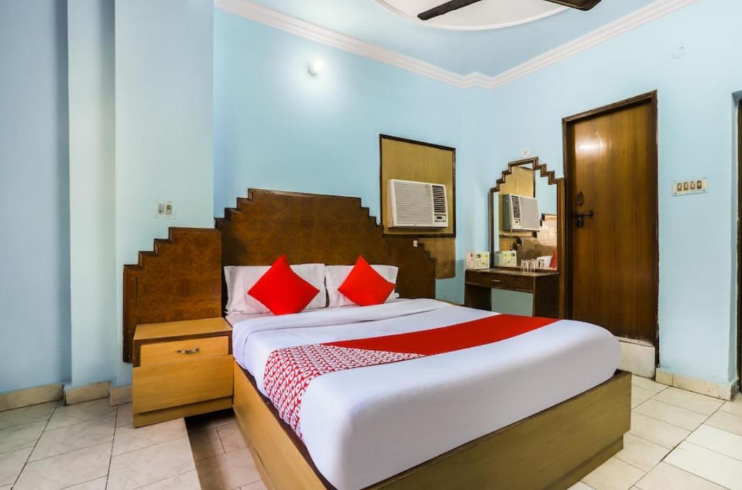 Hotel Raj Hans Dx Yeni Delhi Dış mekan fotoğraf